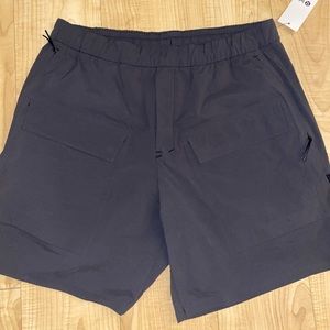 Men’s Lululemon Lab Confluence Shorts. Size Medium.